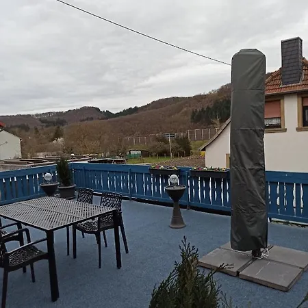 Laila Semesterbostad *